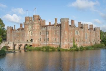 Queen’s Herstmonceux Castle in the U.K. is the site of a May 30-31 conference, “International Law at a Crossroads,” that will build a network for the international law community, showcase the success of the Queen’s Law program that has allowed 800-plus students to pursue their interest in international law, and celebrate the 14-year deanship of the program’s founding director, Dean Bill Flanagan. 