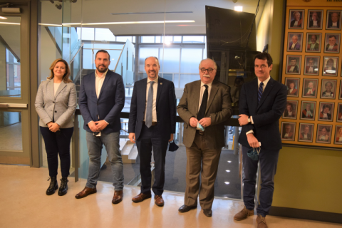 Colby Pereira, MPP Ian Arthur, Mayor Bryan Paterson, Gregory Tardi, and Dean Mark Walters in the Law Building before the Election Law class. Colby Pereira, MPP Ian Arthur, Mayor Bryan Paterson, Gregory Tardi, and Dean Mark Walters in the Law Building before the Election Law class.