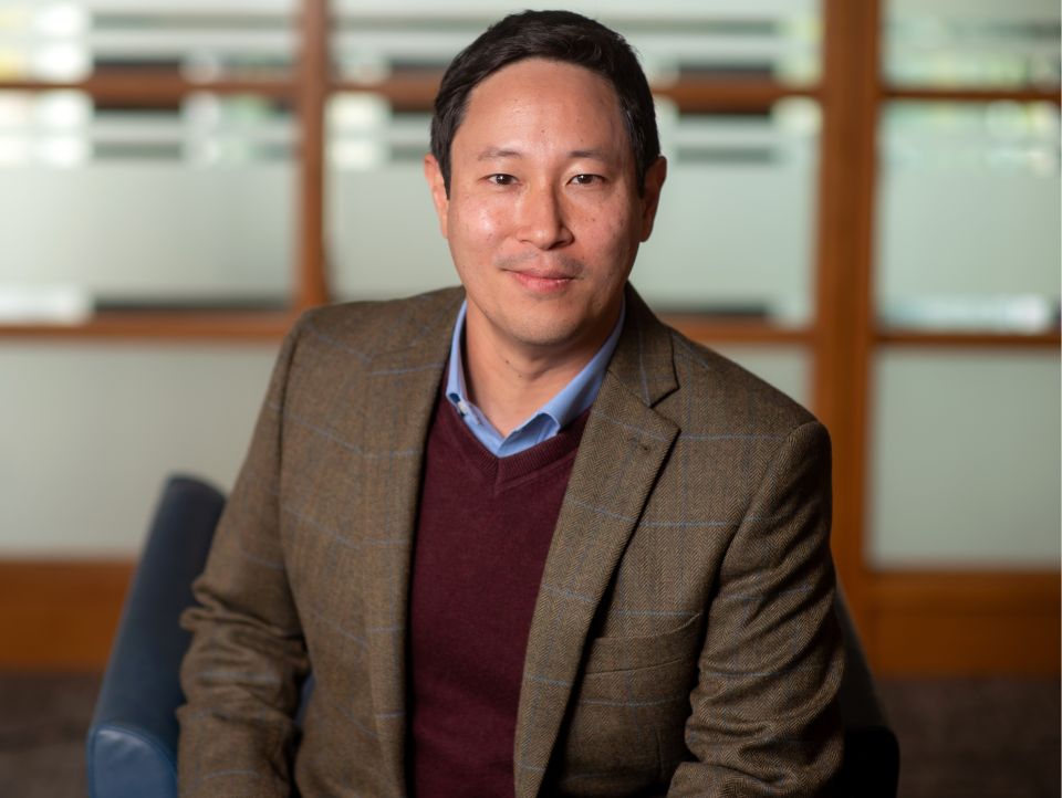 Professor Ivan Ozai, Queen’s Faculty Scholar in Tax Law and Policy, studies how global tax rules must evolve in a digital economy and how taxing rights might be allocated fairly in a borderless world, while preparing students to engage with the debates reshaping economic systems.