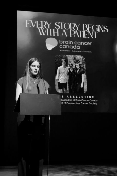Chloe Asselstine, Law’27, Chair of Ambassadors for Brain Cancer Canada, shares her experience following her mother’s diagnosis before introducing special guest speaker, Dr. Jamie Purzner, Neurosurgeon-Scientist at Kingston Health Sciences Centre and Queen’s University.