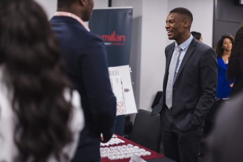 Nigel Masenda, Law’20, discusses career options with lawyers from law firms based in Toronto and in other Ontario and Quebec cities at the annual BLSA conference. 