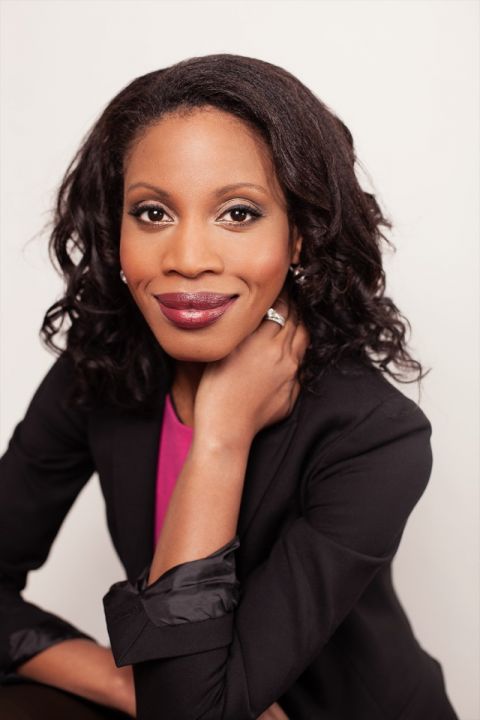 Yolande James, Law’03, who became the first Black woman elected to the Quebec National Assembly in 2004, and the youngest woman to serve in the provincial cabinet in 2007, now uses her special skills as a mediator, moderator and speaker. 