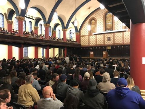 Audience members line up to ask Jordan Peterson questions during the Liberty Lecture in Grant Hall on March 5. (Photo by Mark Erdman)