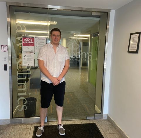 QPLC summer student caseworker Isaac Brownlee, Law’21, pops into the Queen’s Law Clinics office in downtown Kingston, where he is able to check on a client file while practising safe physical distancing protocols. 