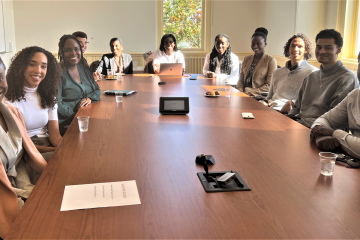 BLSA-Queen’s President Uche Umolu, Law’25 (far left), Dainelle Barham, Law’23 (fourth right), and some of their fellow club members met last fall to start discussing the group’s activities for the year. 